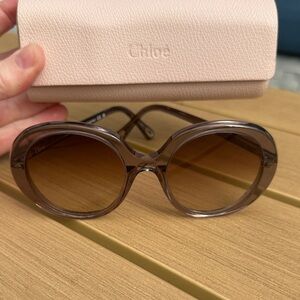 Chloe Round Sunglasses with Case